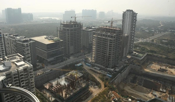 Featured Image of Northwest Hyderabad Drives ₹71,926 Cr Sales in 2024 Boom
